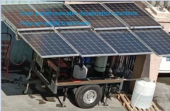 Konteynerli Güneş enerjisi ile çalışan Deniz Suyu Tuzsuzlaştırma Ters Osmoz RO Sistemi Bor delikleri Deniz Suyu Tuzsuzlaştırma Sistemleri