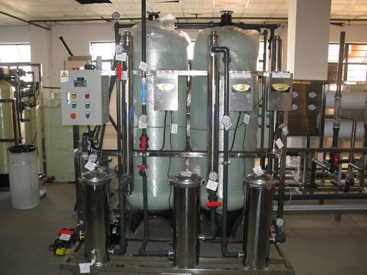 SUS304 Demineralize Su Tesisi, CNC Pompalı Kurşunsuz Sodyumsuz