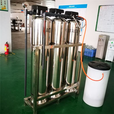 ODM Tuzlu Su Yumuşatıcı Sistemi 60HZ CNP Pompalı İyon Değişimi
