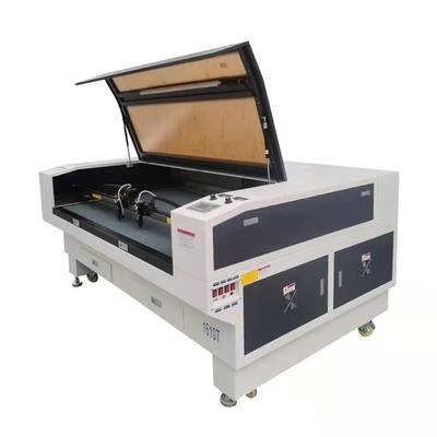 bağımsız CNC CO2 Lazer Kesim Oyma Makinesi